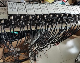 宜昌脈沖式激光傳感器組作